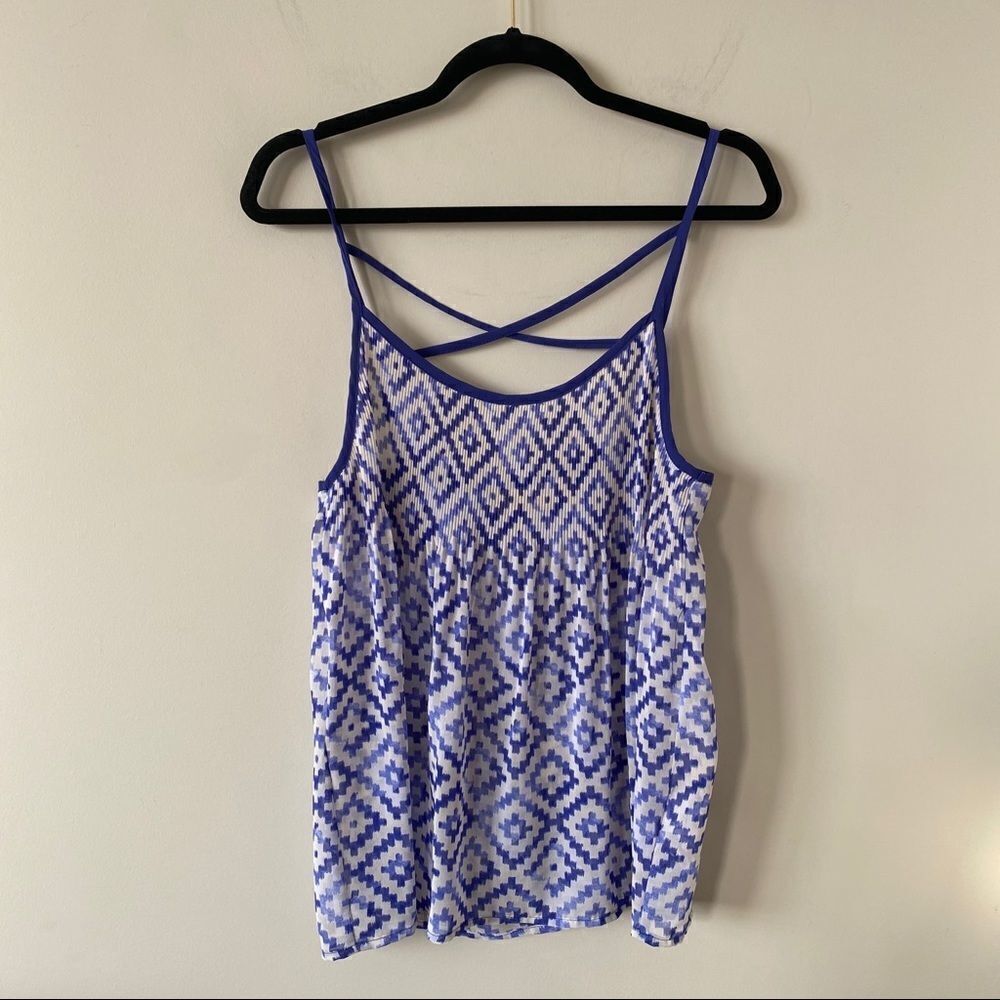 PRINCESS Vera Wang -Top Pleated Cross Strap Tank